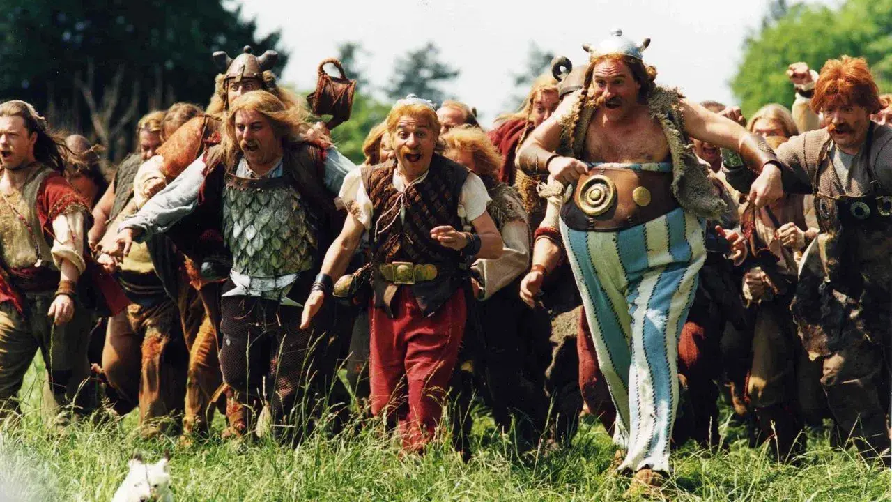 Asterix and Obelix Take On Caesar