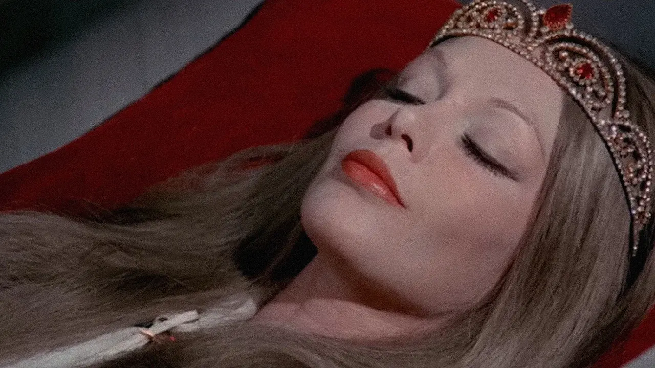Hannah, Queen of the Vampires