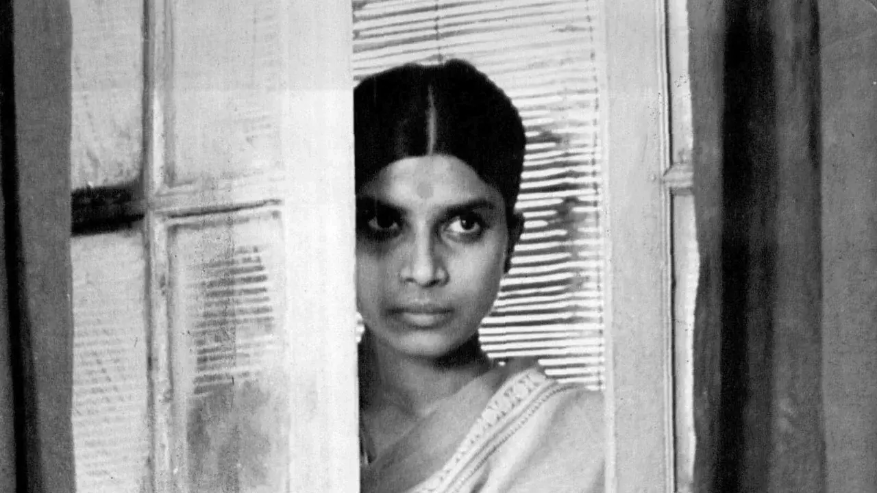Maya Darpan