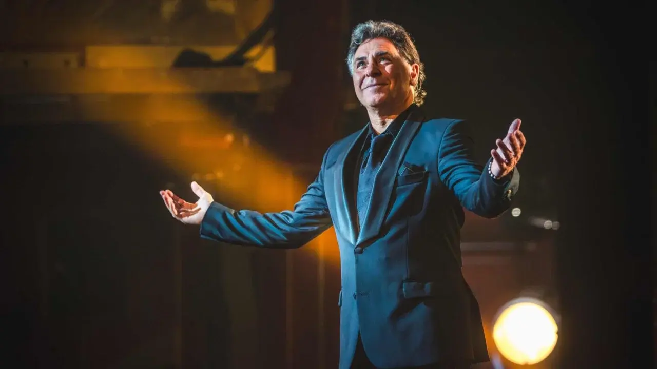 Roberto Alagna aux Folies Bergère, le concert anniversaire